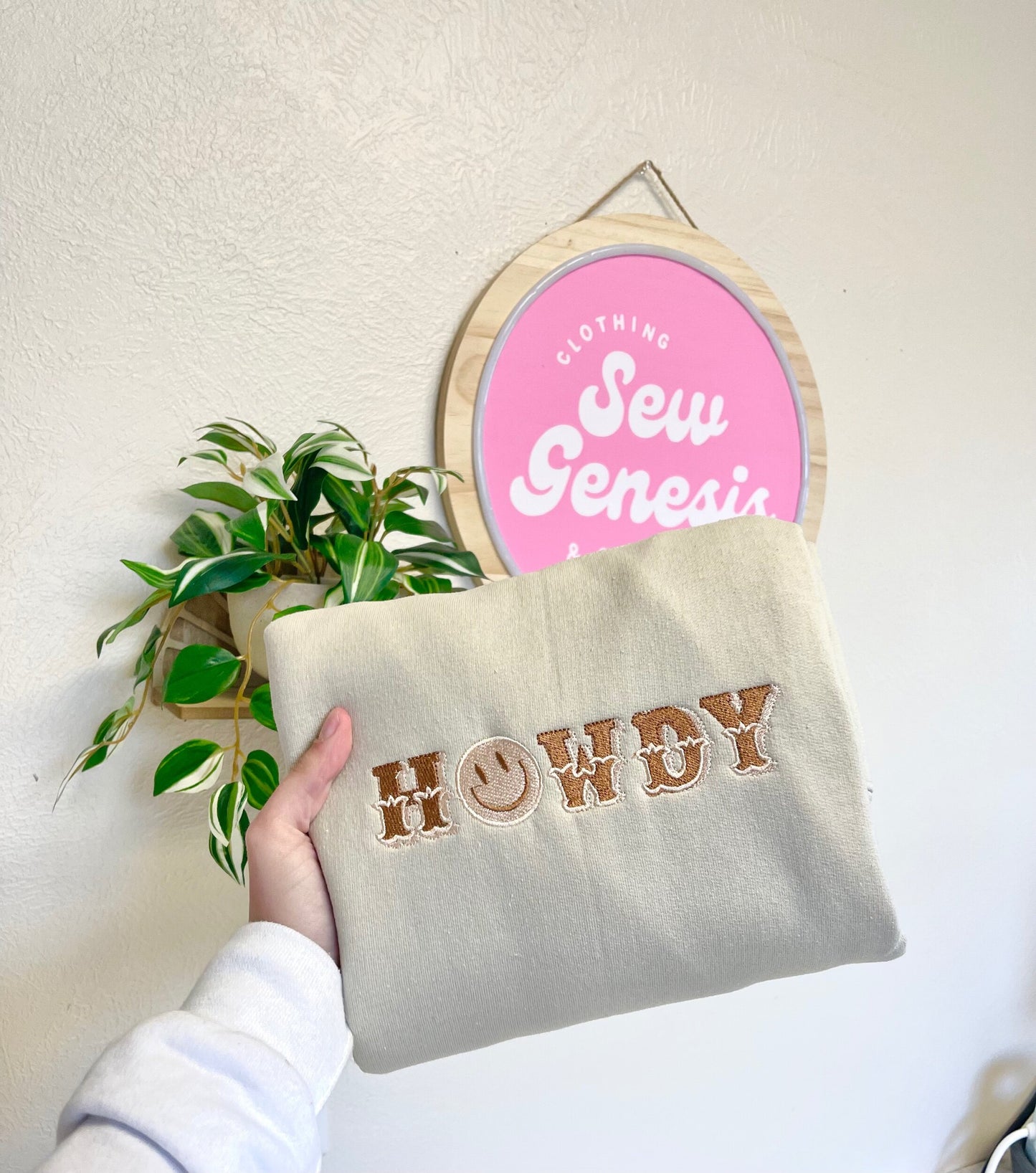 Howdy Embroidered Crewneck