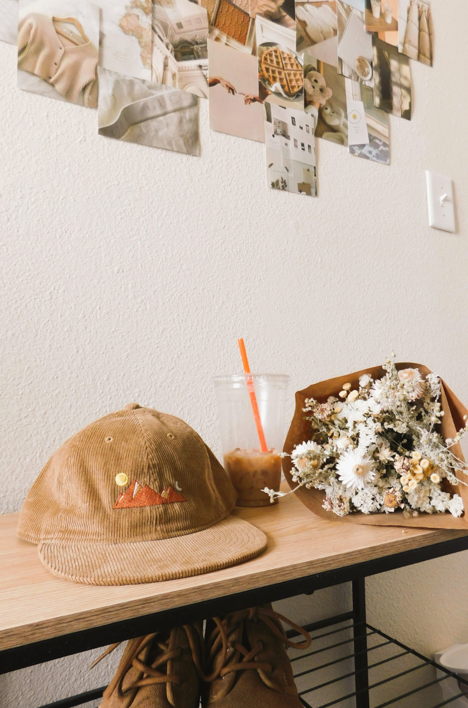 Mountain View Corduroy Hat